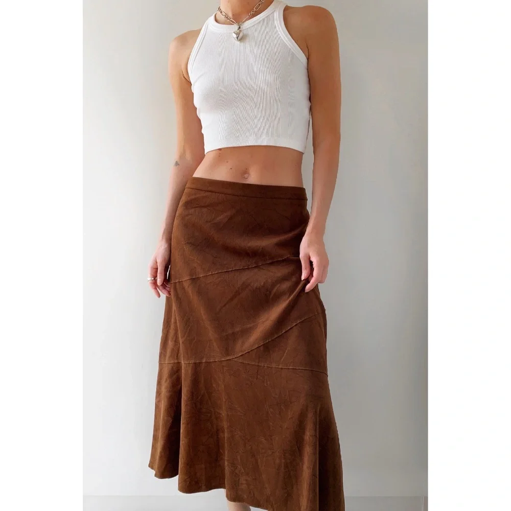 ‼️SOLD‼️ Vintage faux suede mid rise chocolate brown midi skirt - Picture 1 of 7